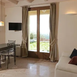 Squarcialupi Apartamento